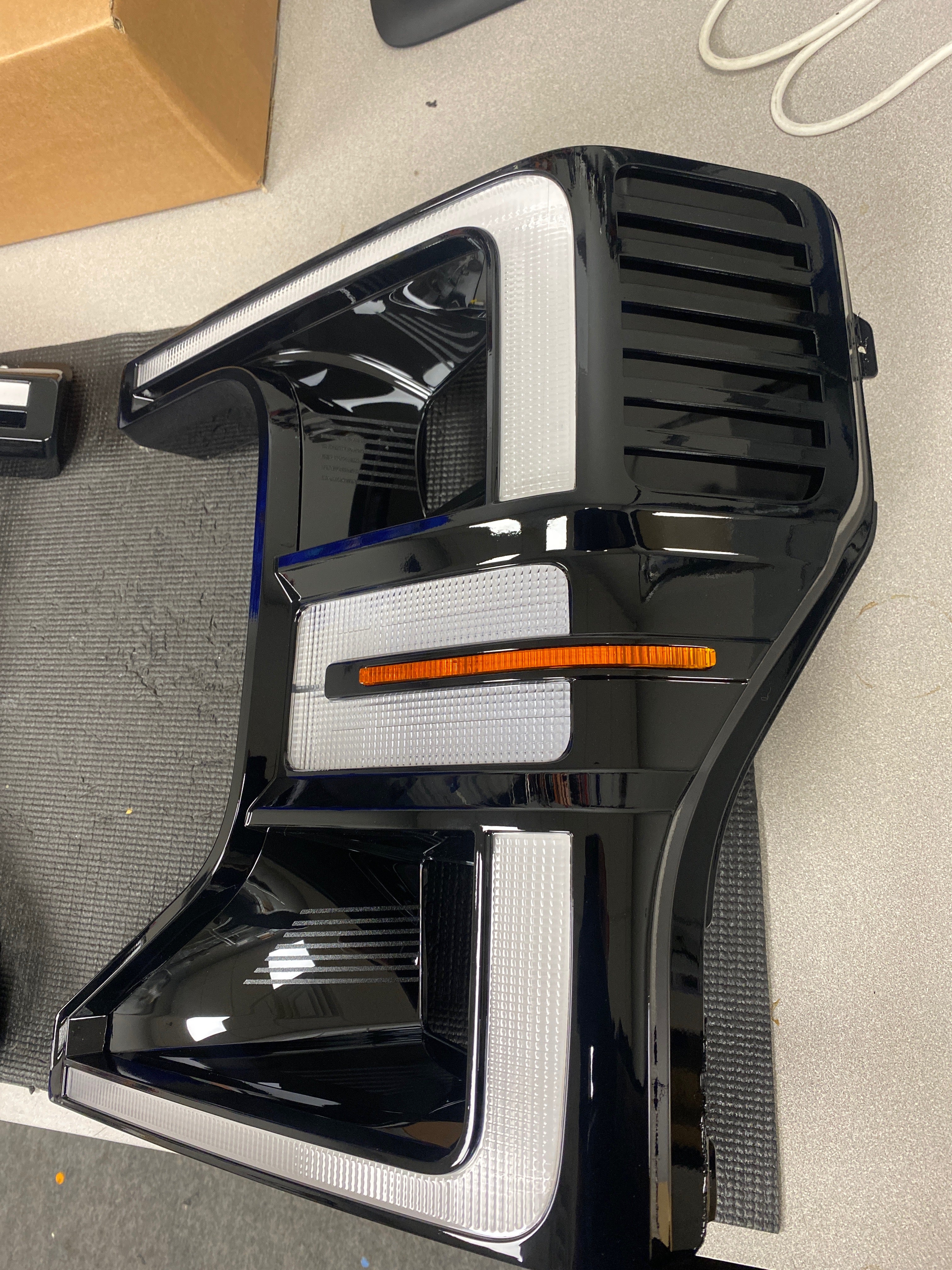 2020+ Super Duty OEM LED Custom Headlights